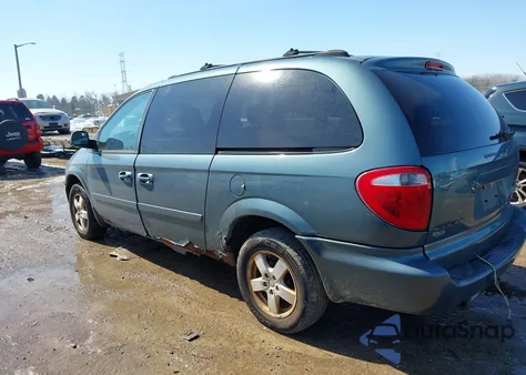 2005 Dodge Grand Caravan Sxt из США, поврежденный, VIN 2D4GP44L05R544987
